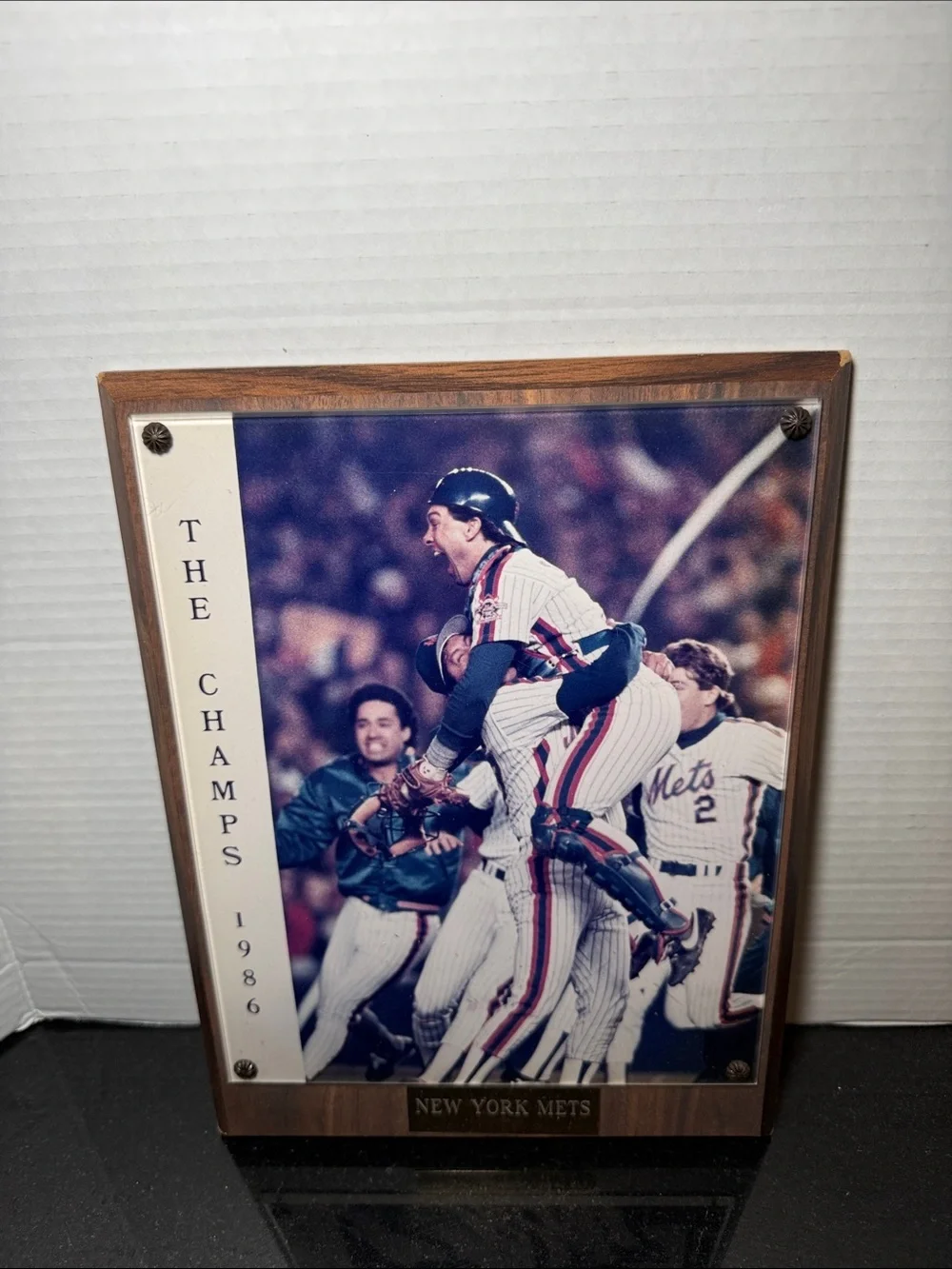 New York Mets 1986 World Series Champions Commemorative Wood Plaque